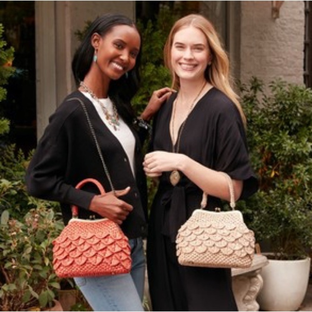 Patricia Nash✨Laureana Scalloped Raffia Frame Satchel - Picture 3 of 9
